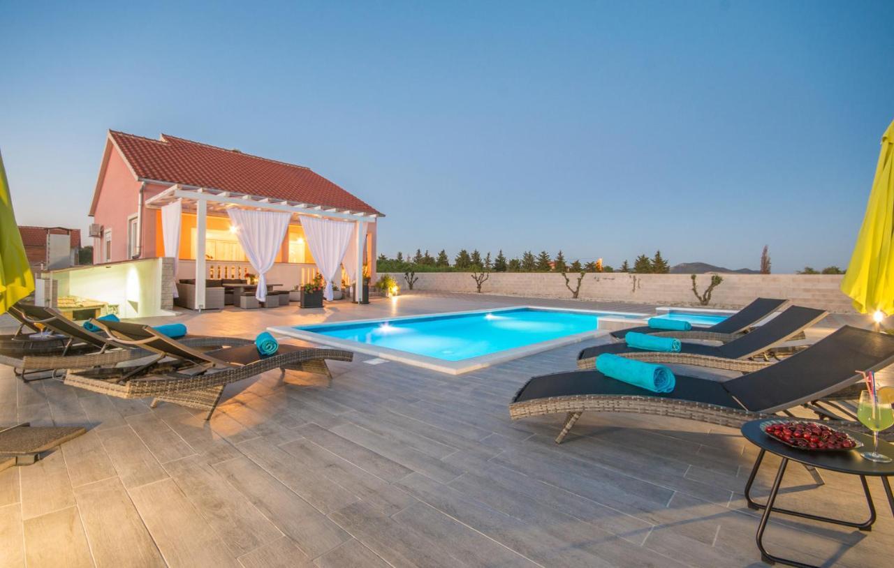 Villa Maris Zadarvillas Tinj エクステリア 写真
