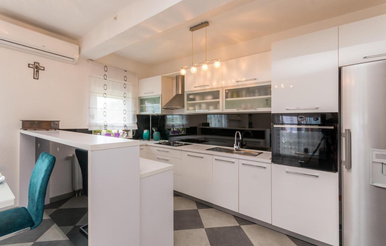 Villa Maris Zadarvillas Tinj エクステリア 写真