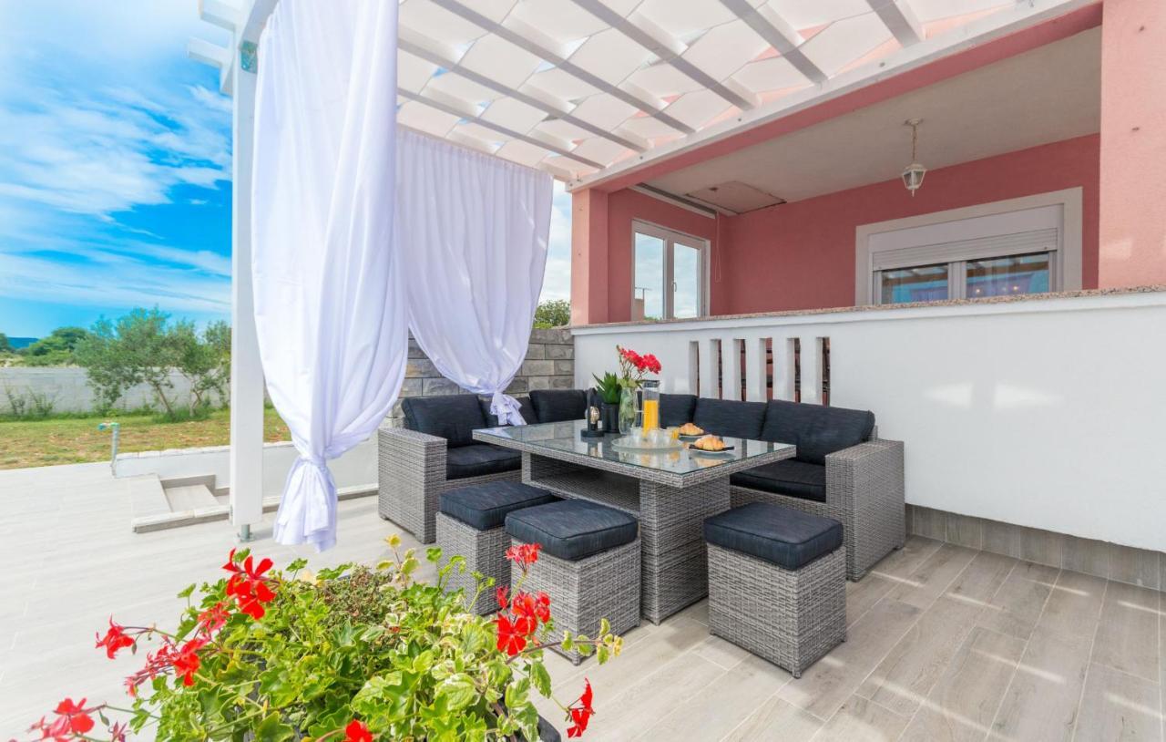 Villa Maris Zadarvillas Tinj エクステリア 写真